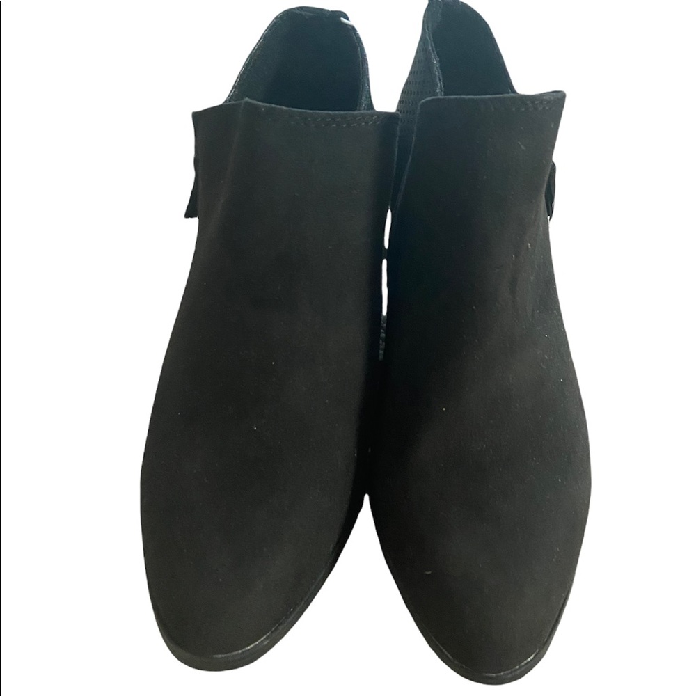 Nwt ankle boots